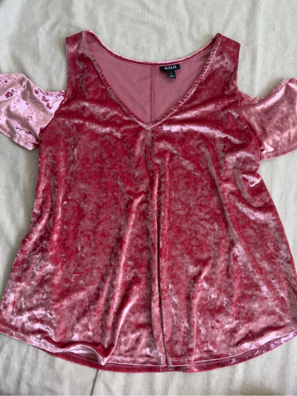 a.n.a Rose Pink Velvet Cold-Shoulder V-Neck Tee